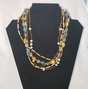 Gold necklace and braclet